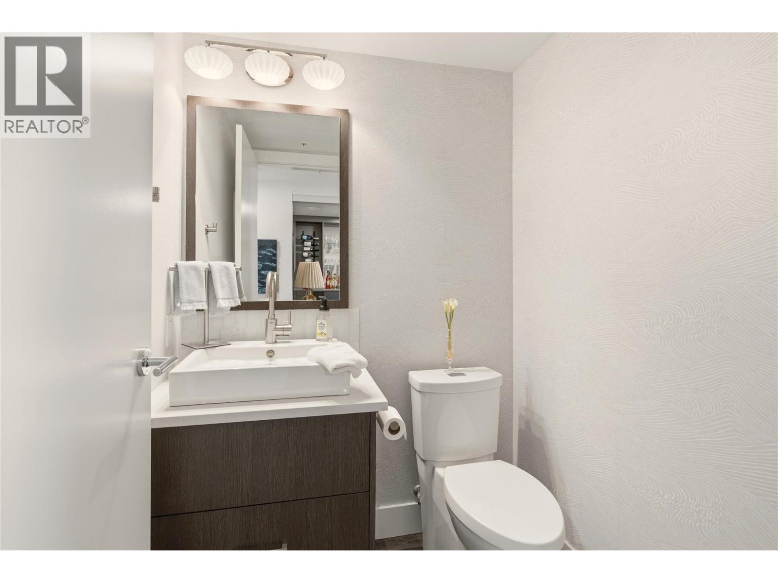 1609 1588 Ellis Street, Kelowna