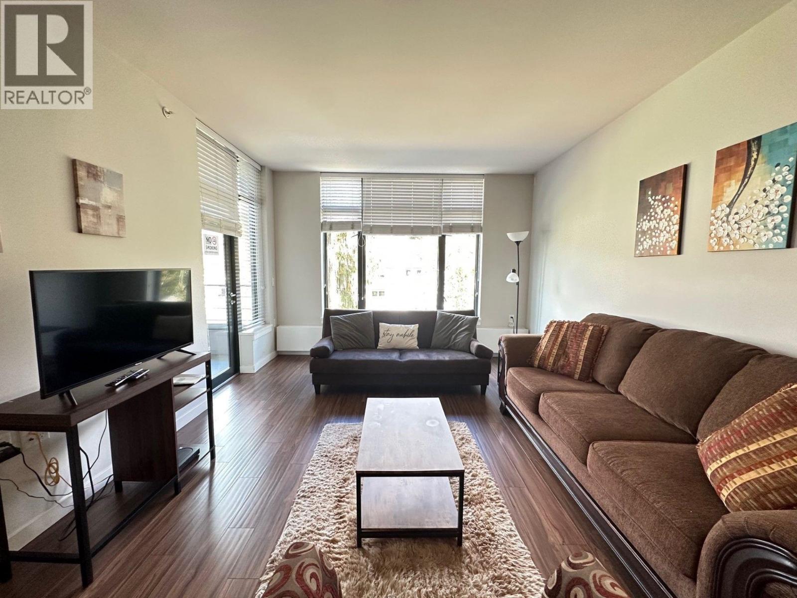 209 215 1ST Street - photo 2