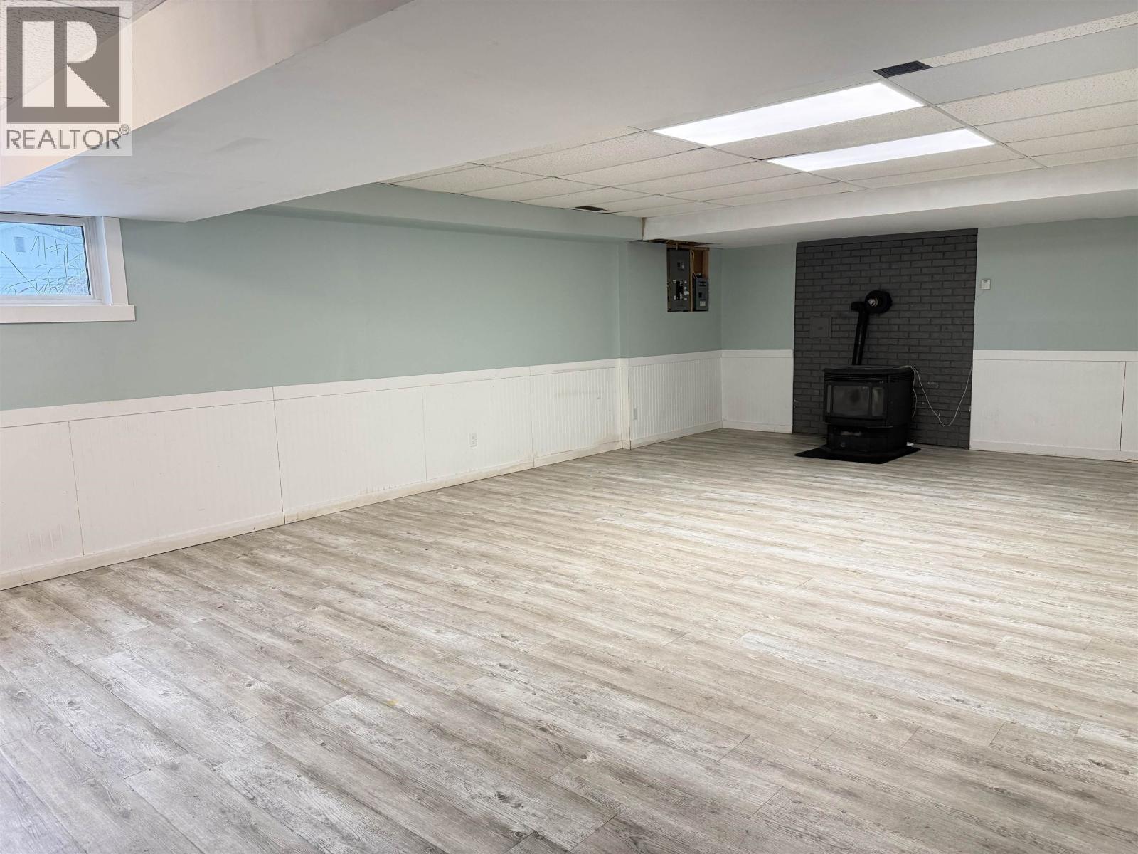 155 VANDERVIEW DRIVE, Vanderhoof