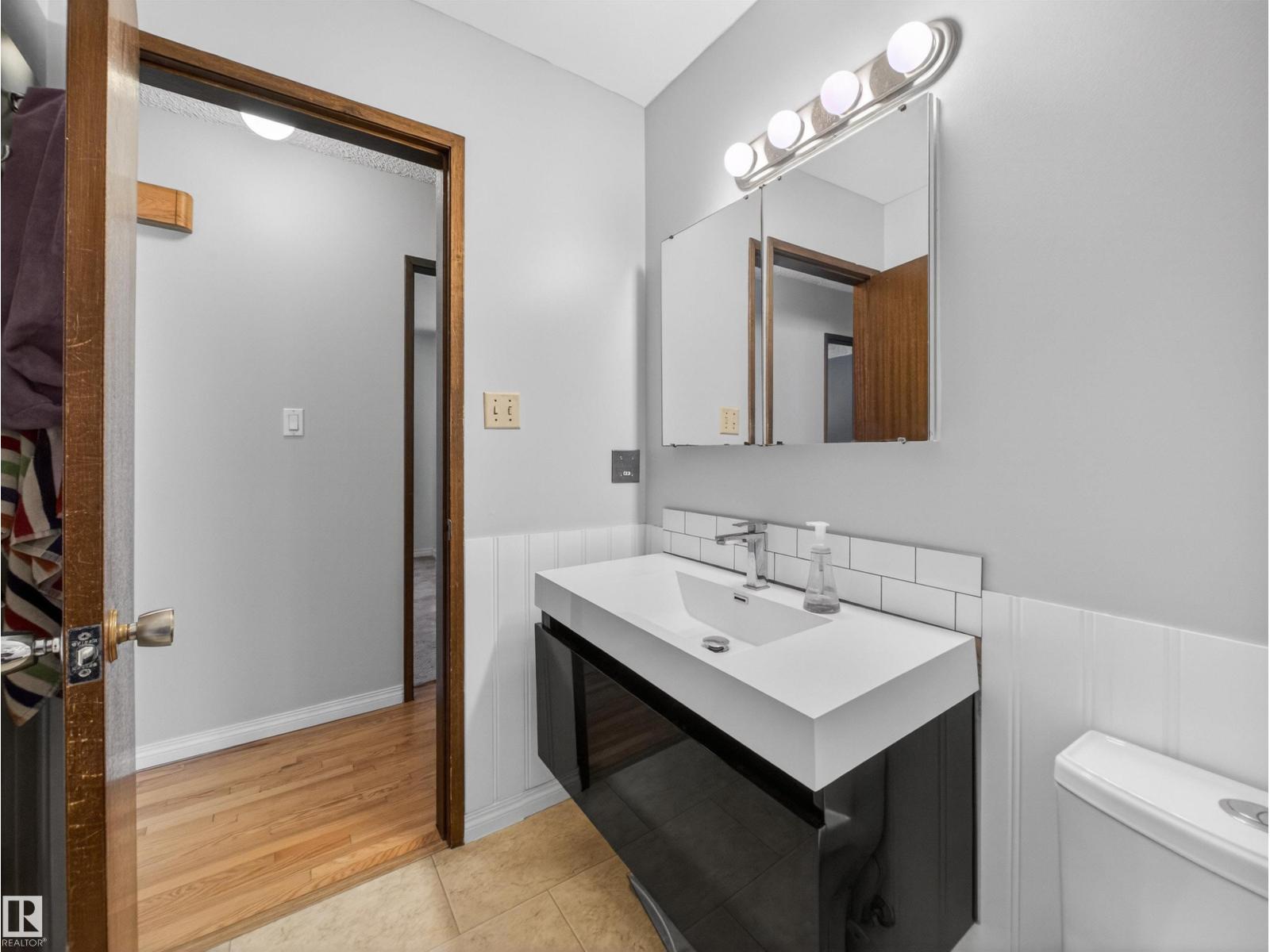 3 Fallhaven PL, St. Albert