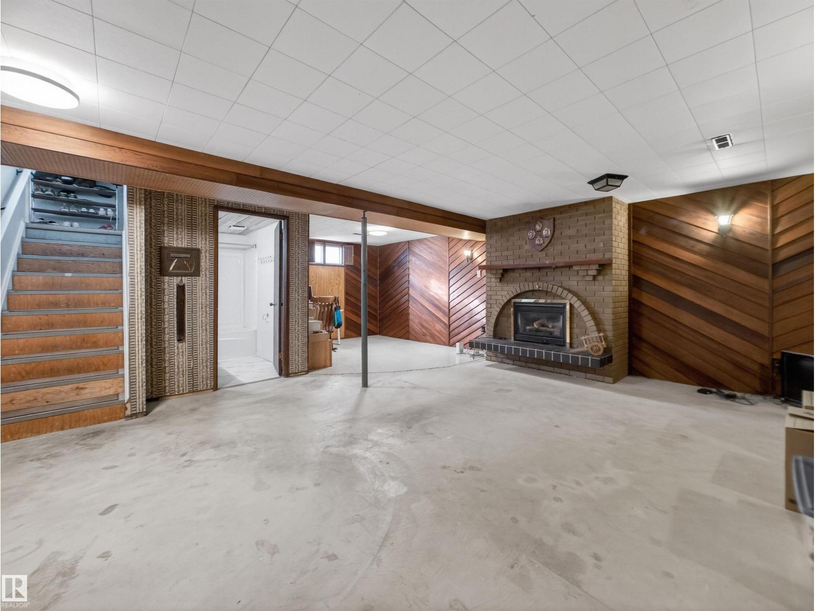 3 Fallhaven PL, St. Albert