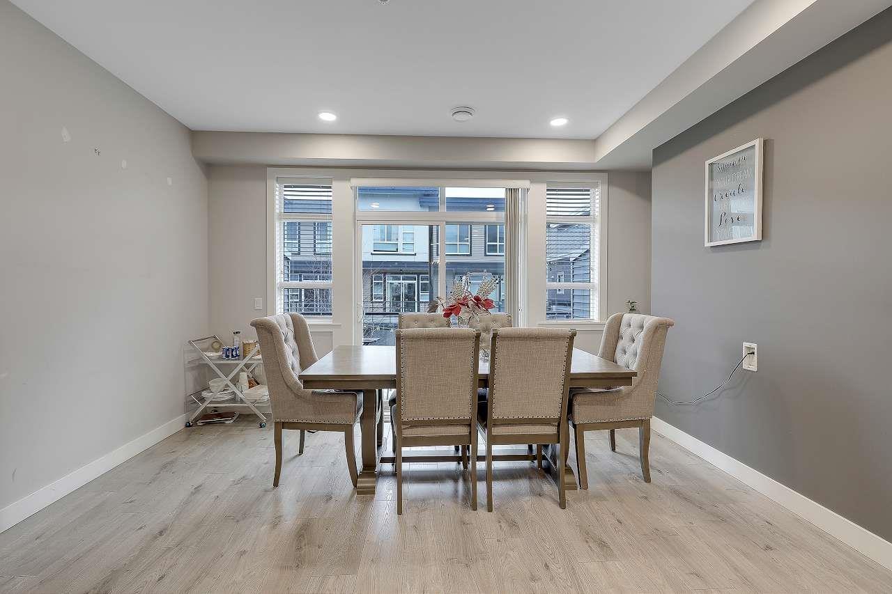 93 8413 MIDTOWN WAY, Chilliwack Proper South, Chilliwack