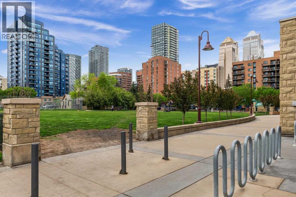 Single Family House for Sale in    Avenue SW Beltline Calgary 