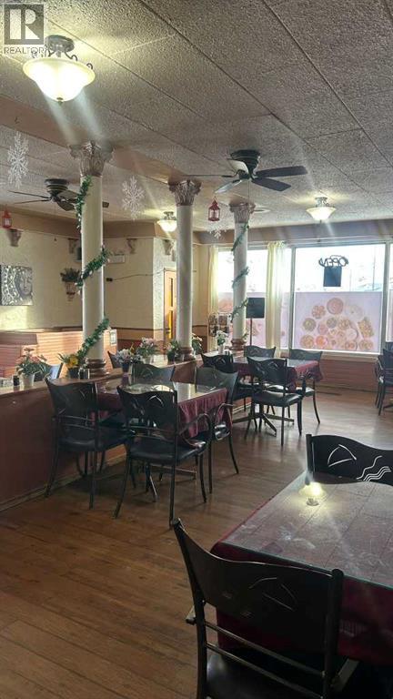 71 bridge Street - Photo 2 of 7, Drumheller, Alberta