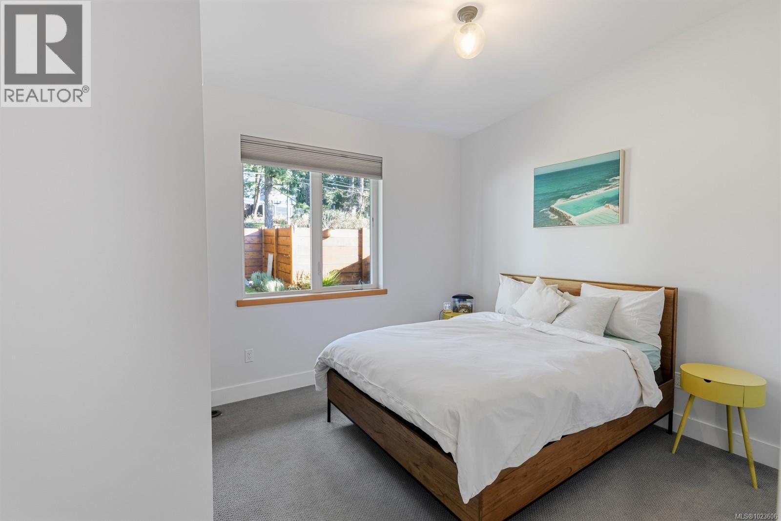 4721 Island Hwy, Courtenay