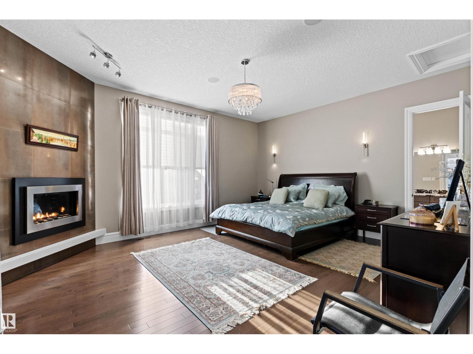 2796 WHEATON DR NW, Edmonton