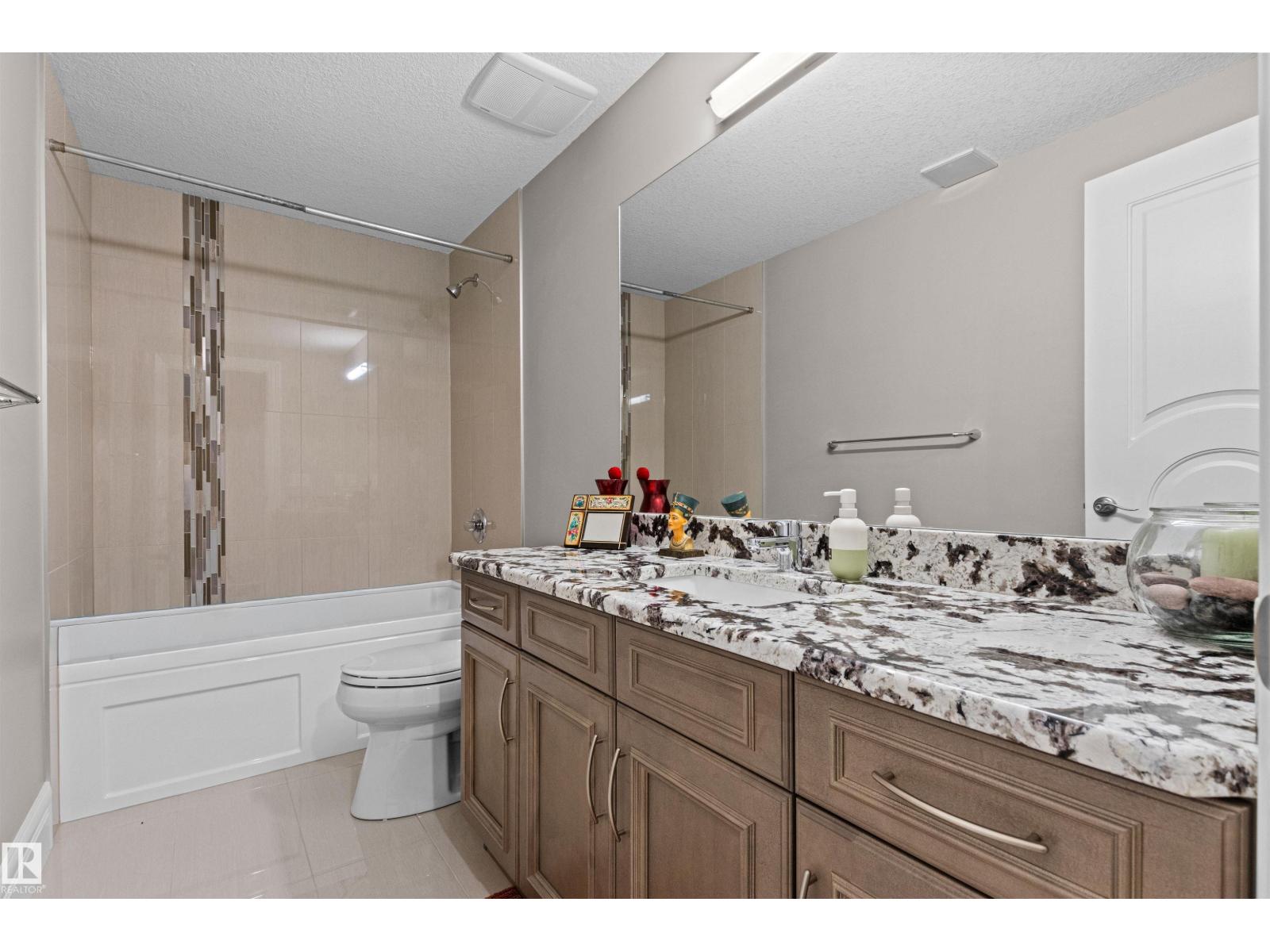 2796 WHEATON DR NW, Edmonton