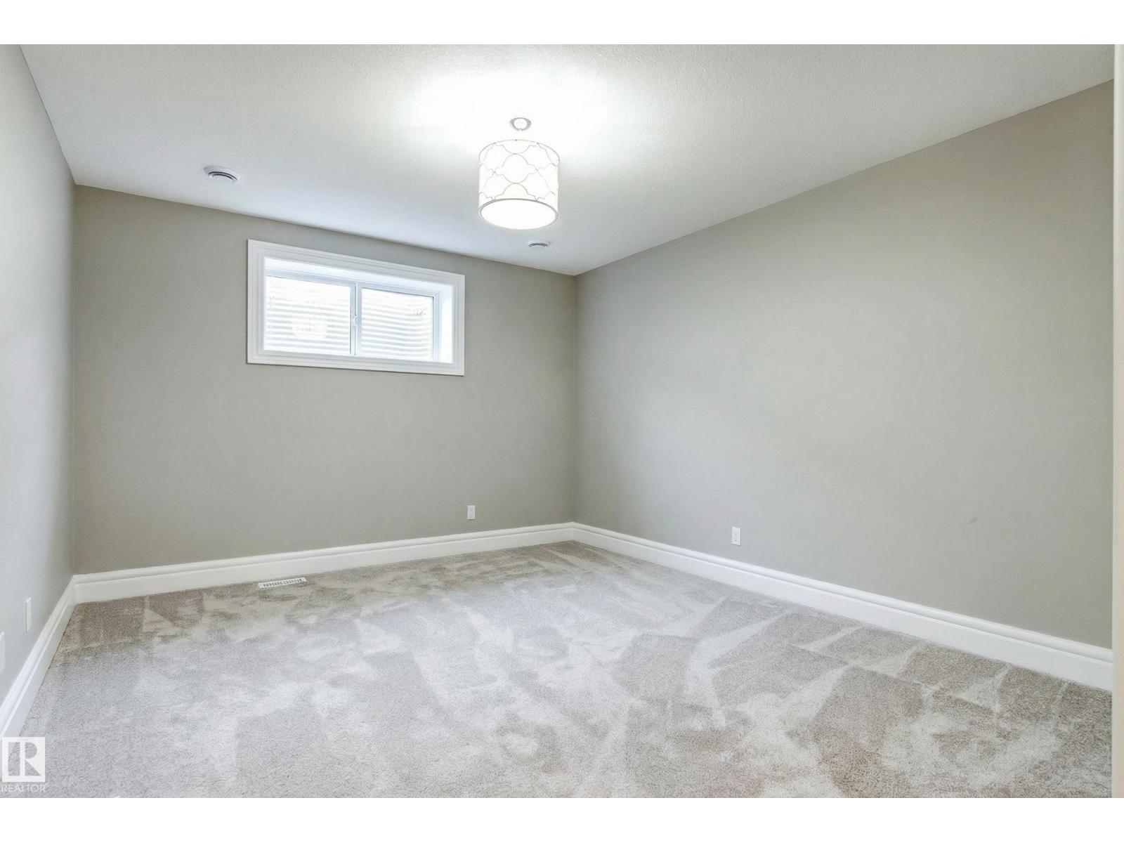 2796 WHEATON DR NW, Edmonton