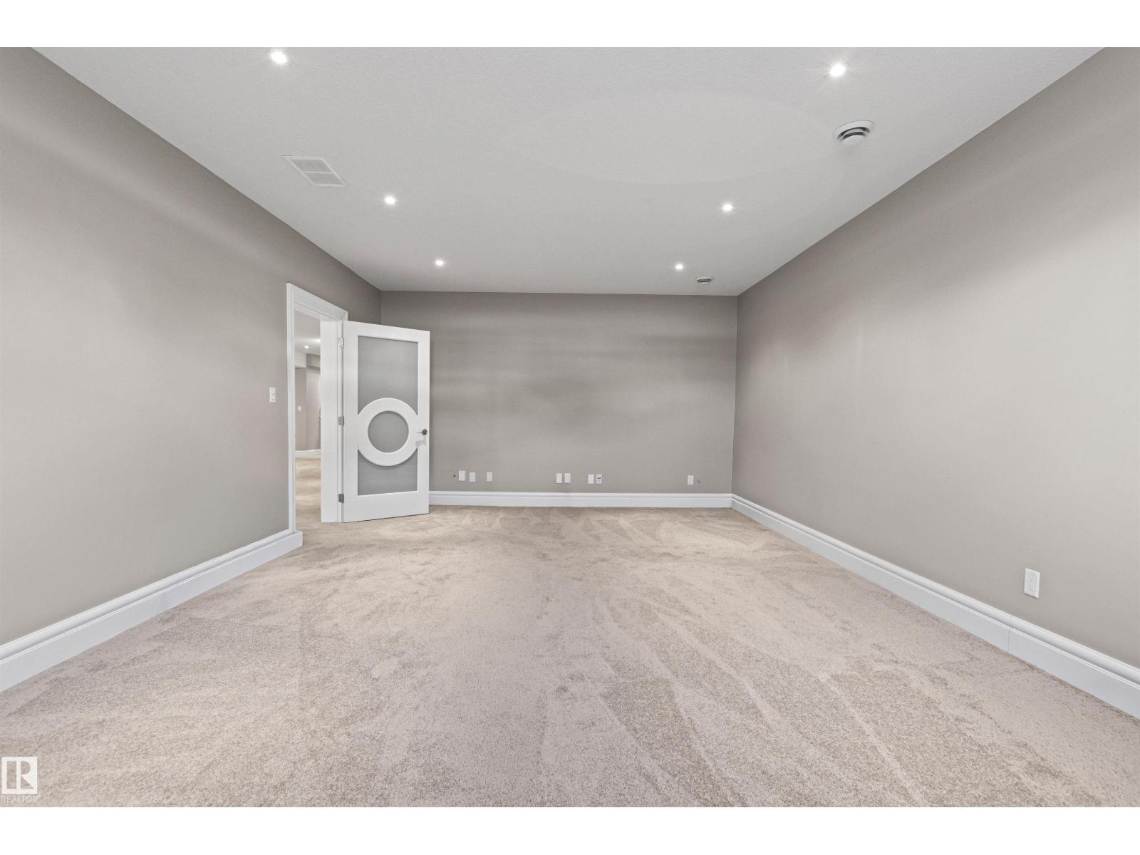 2796 WHEATON DR NW, Edmonton