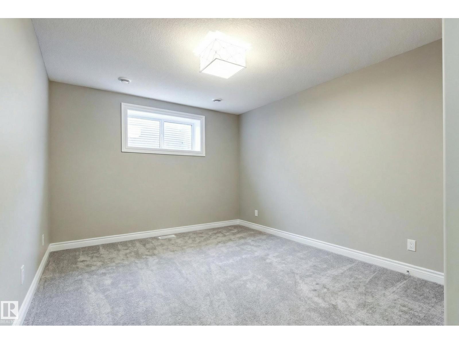 2796 WHEATON DR NW, Edmonton