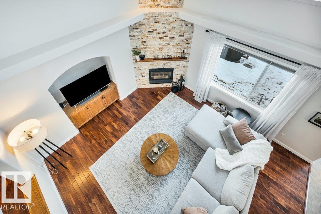 14 DUNFIELD CR, St. Albert