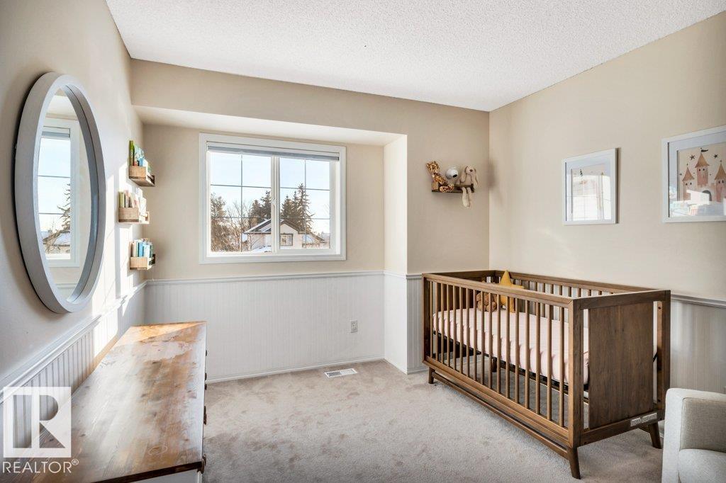 14 DUNFIELD CR, St. Albert