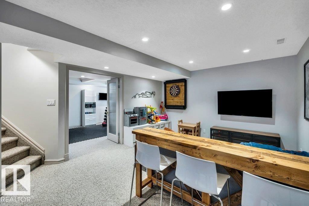 14 DUNFIELD CR, St. Albert