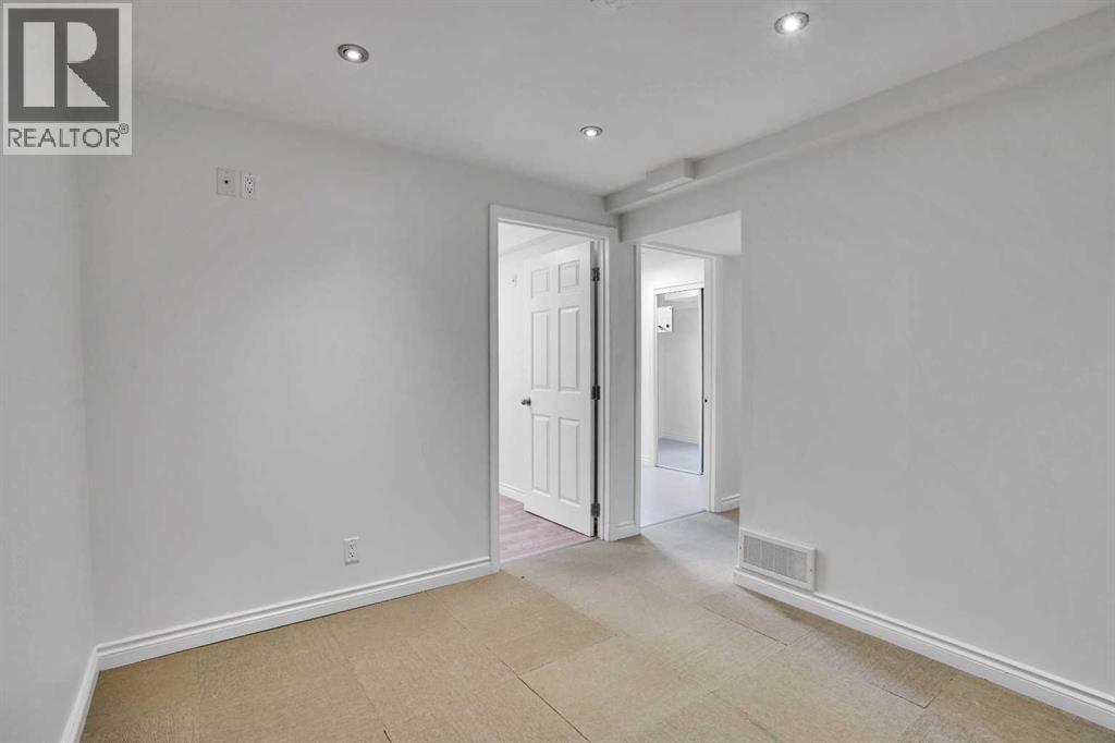 Single Family House 4 Level for Sale in  Millview Court SW Millrise Calgary 