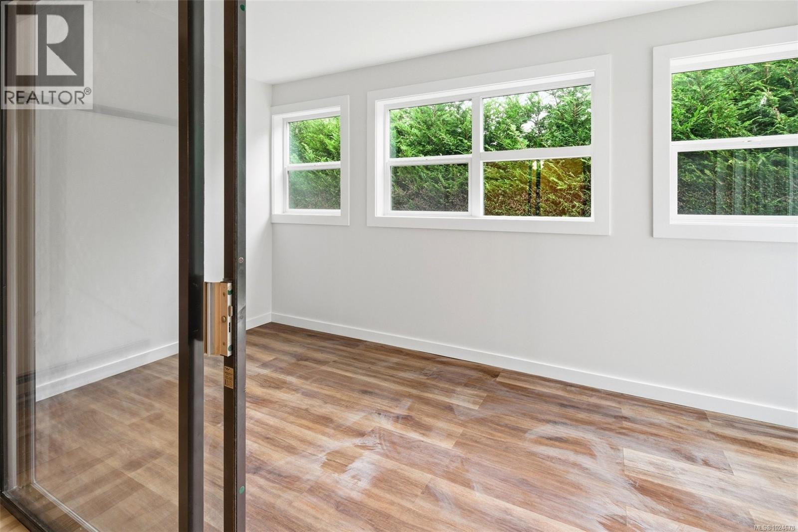 104 3244 Seaton Street, Saanich