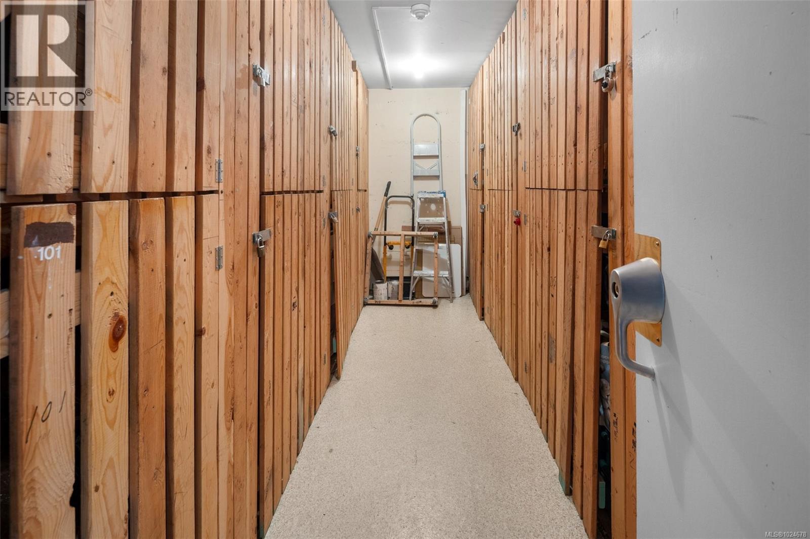 104 3244 Seaton Street, Saanich