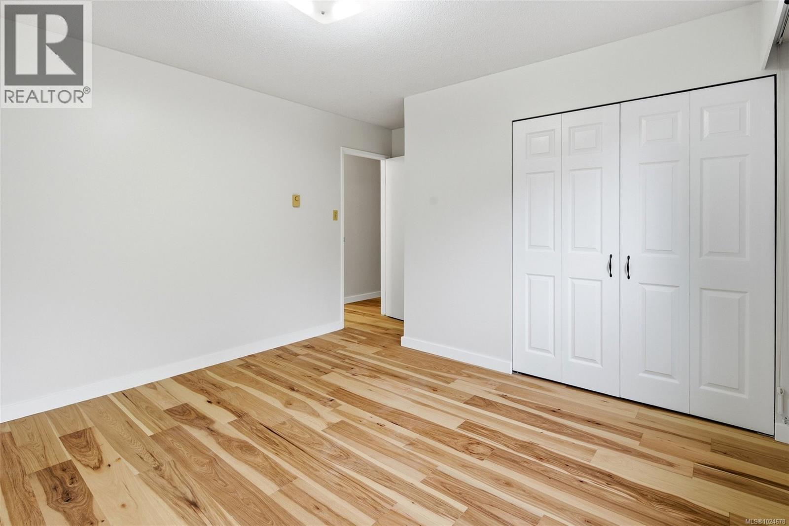 104 3244 Seaton Street, Saanich