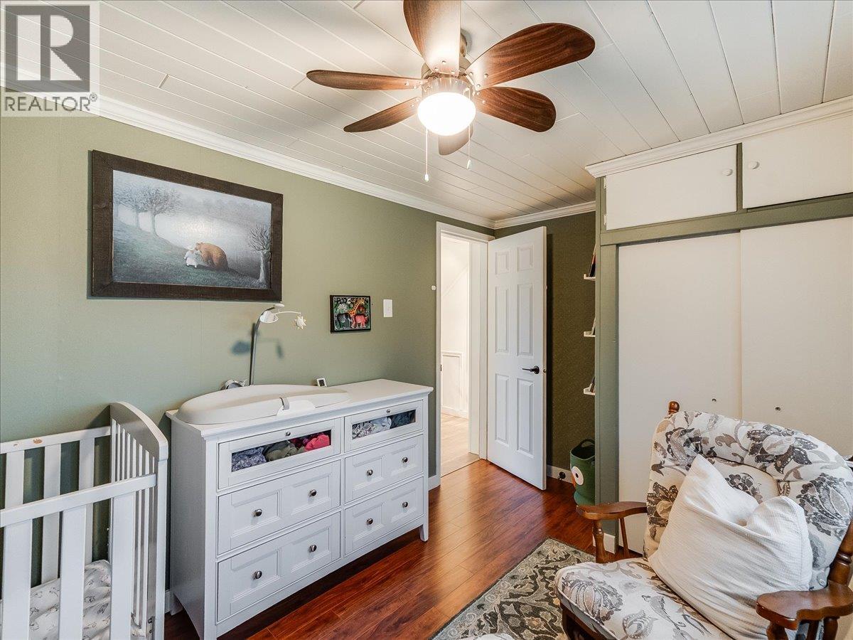 316 Murray Drive, Warfield