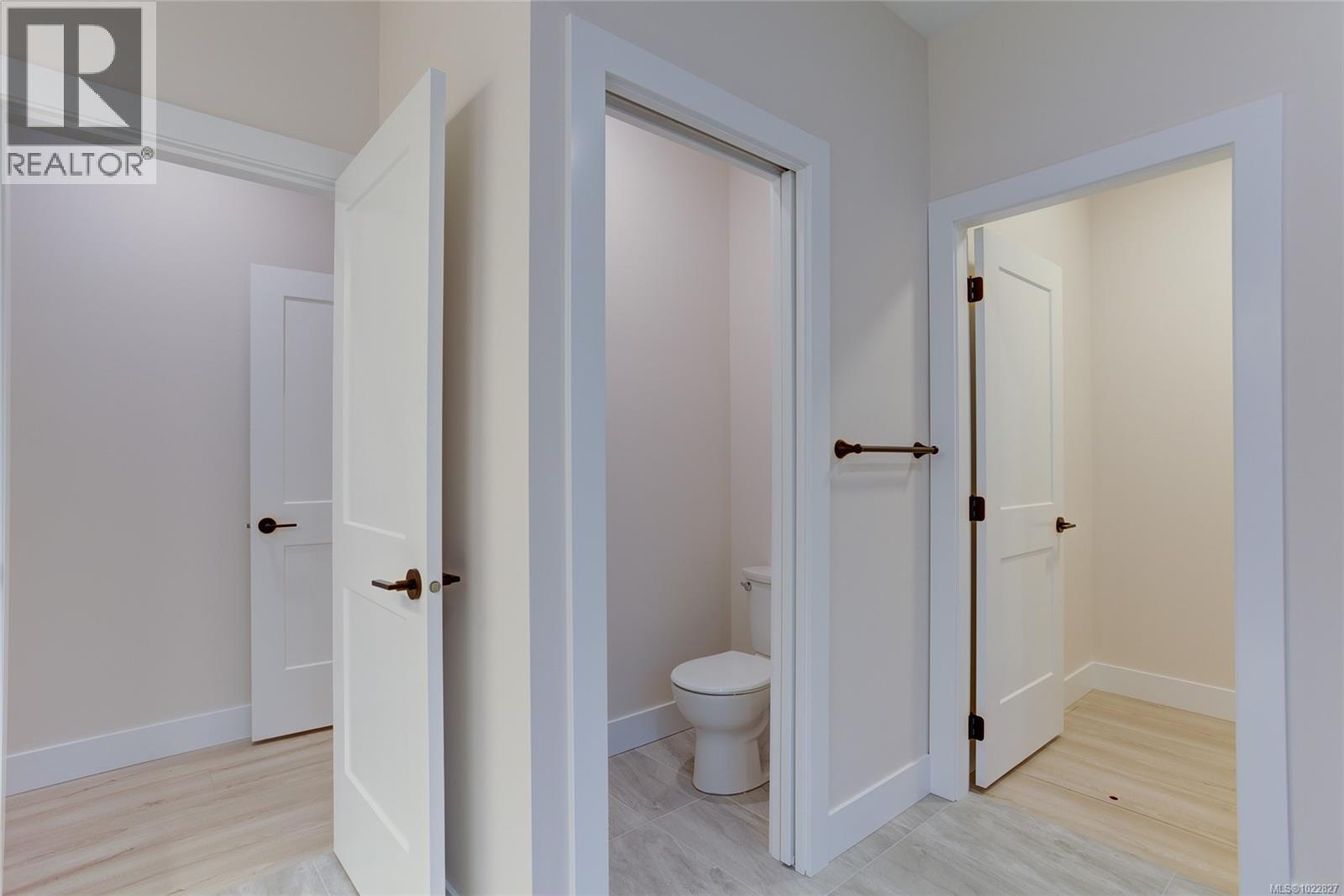 549 MOUNTAIN VIEW DR - 36