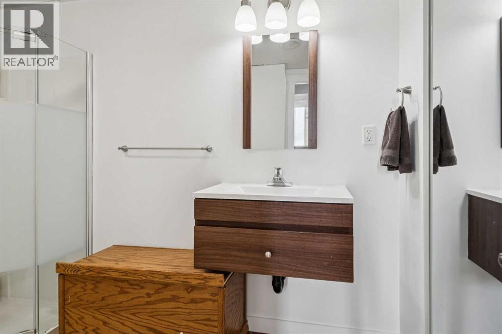 14 Glenhill Crescent, Cochrane