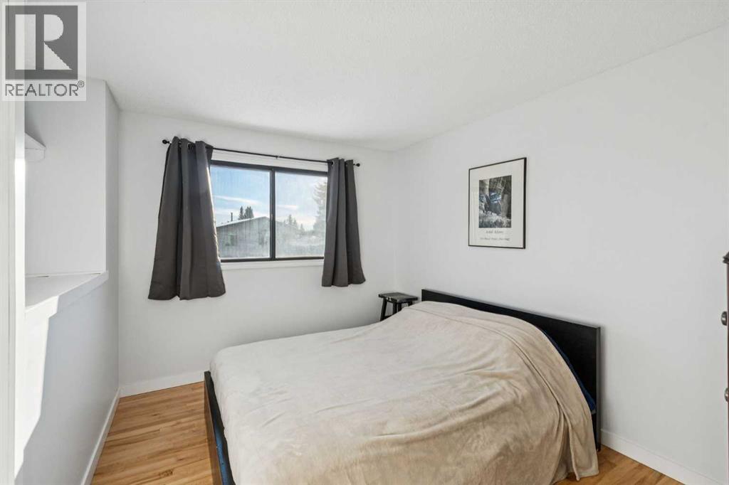 14 Glenhill Crescent, Cochrane