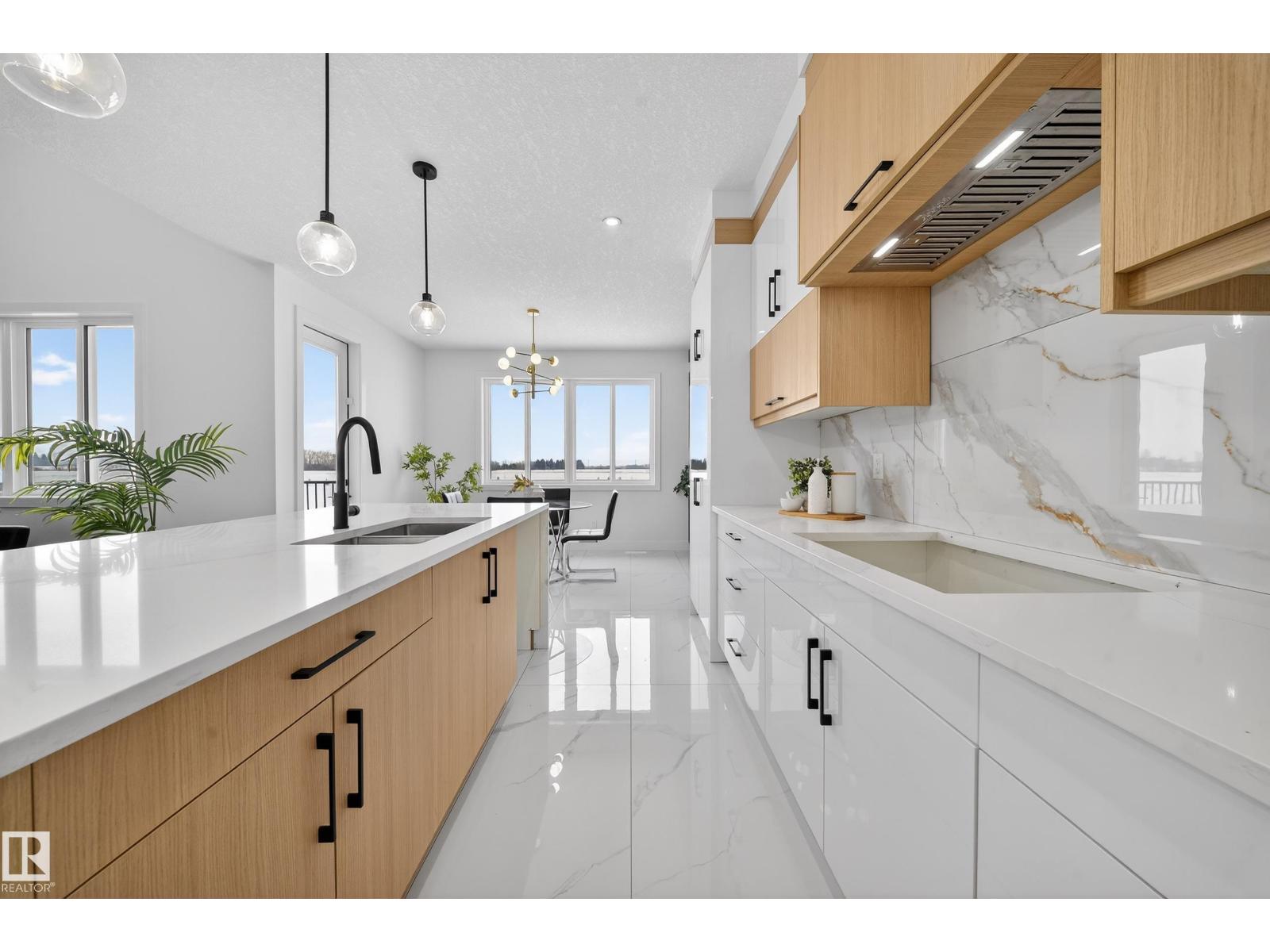 211 Crystal Creek Drive NW, Leduc