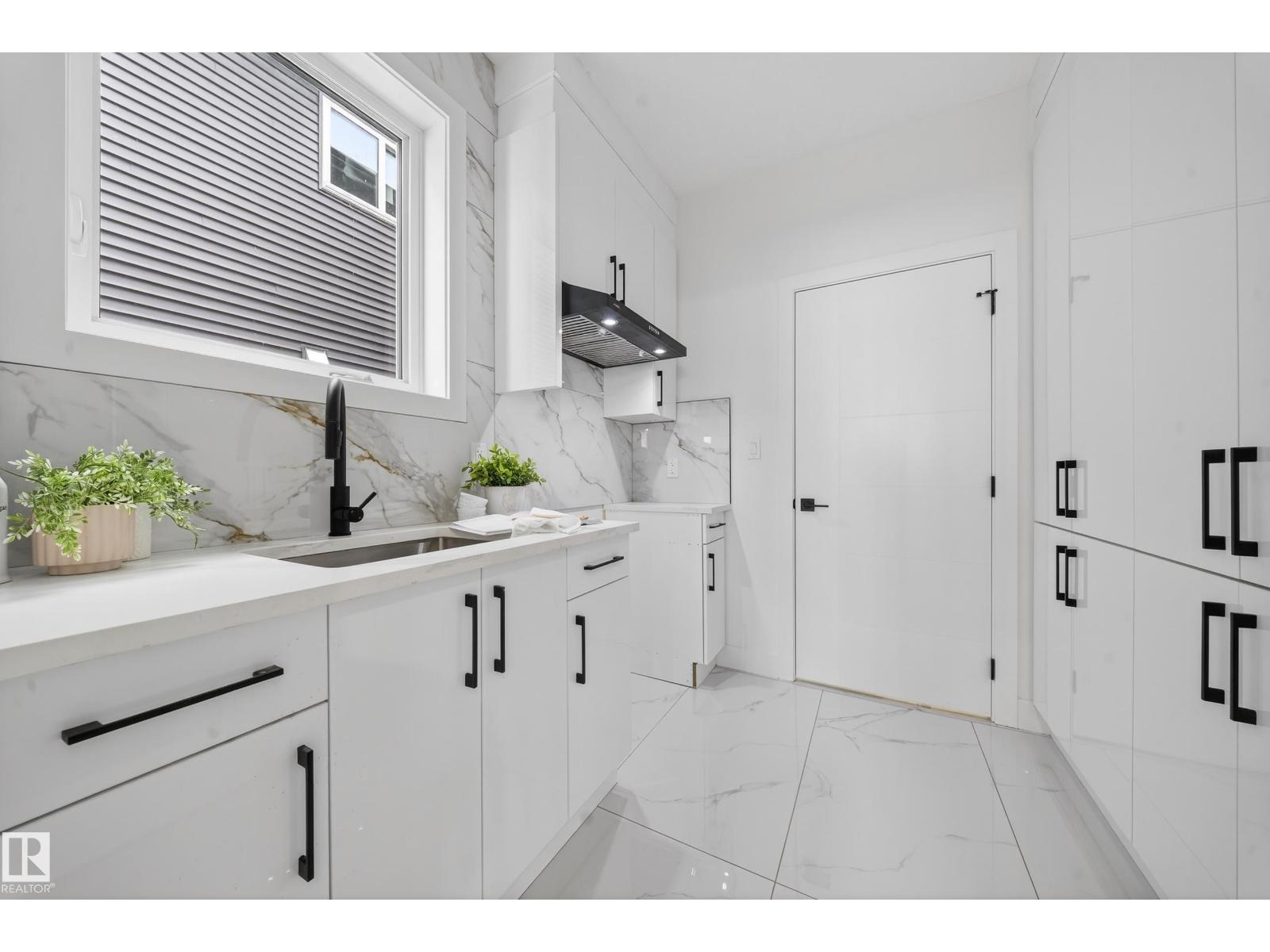 211 Crystal Creek Drive NW, Leduc