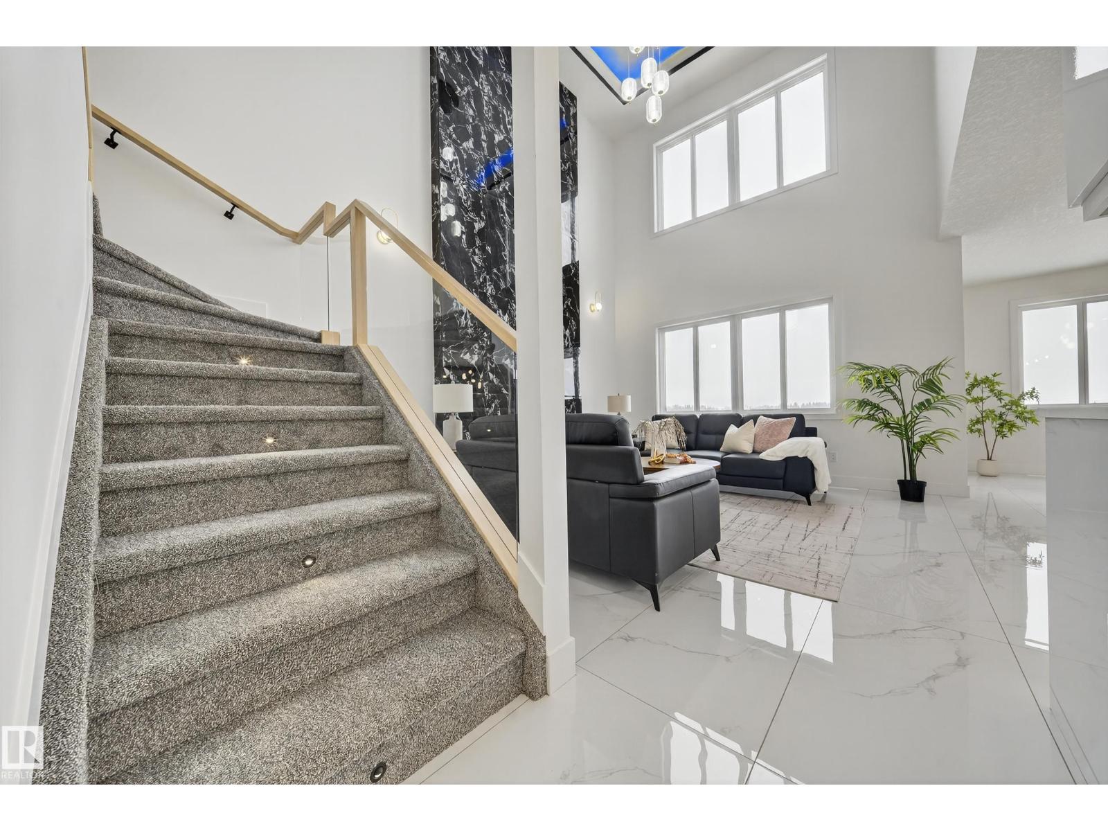 211 Crystal Creek Drive NW, Leduc