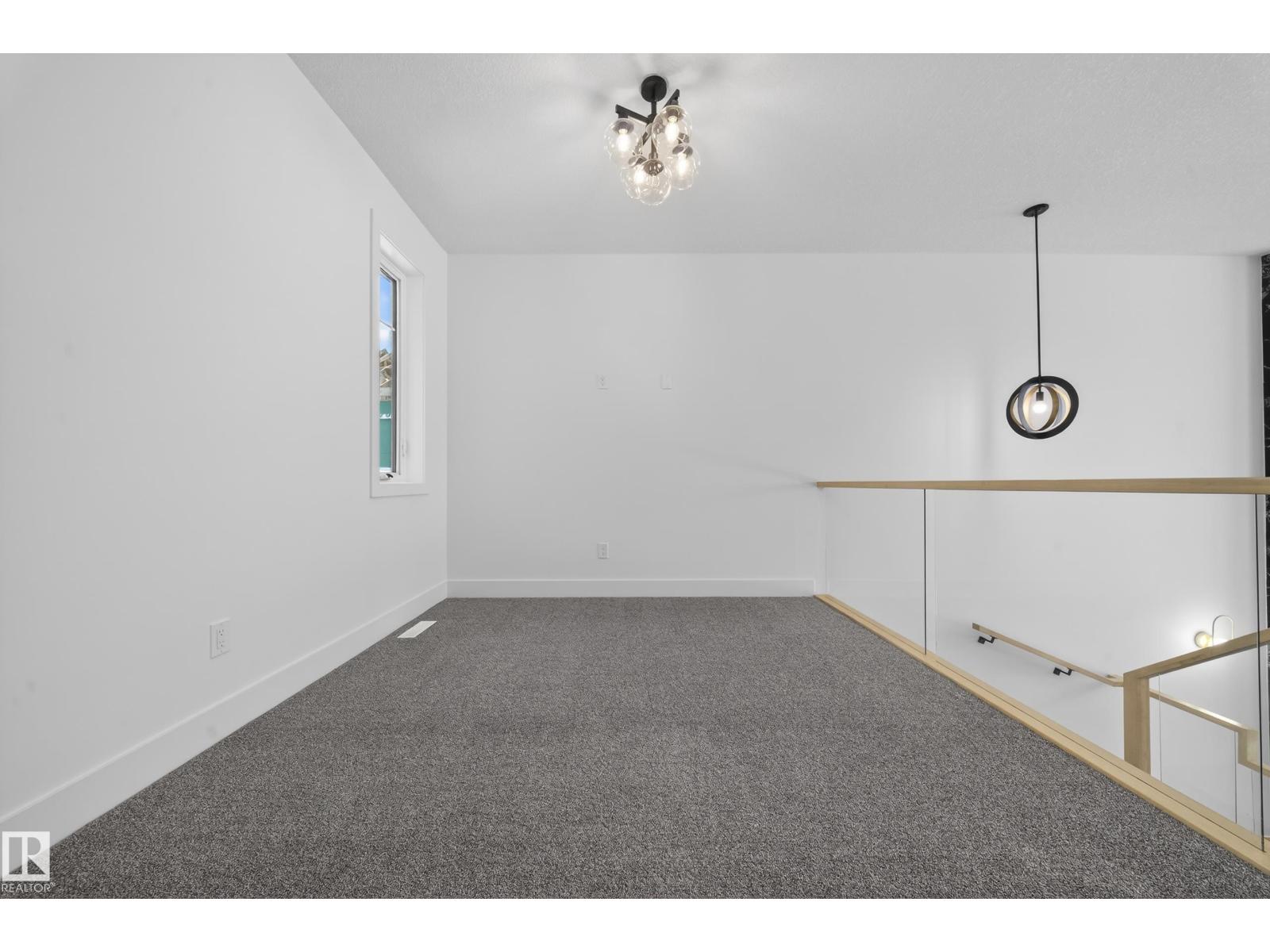 211 Crystal Creek Drive NW, Leduc