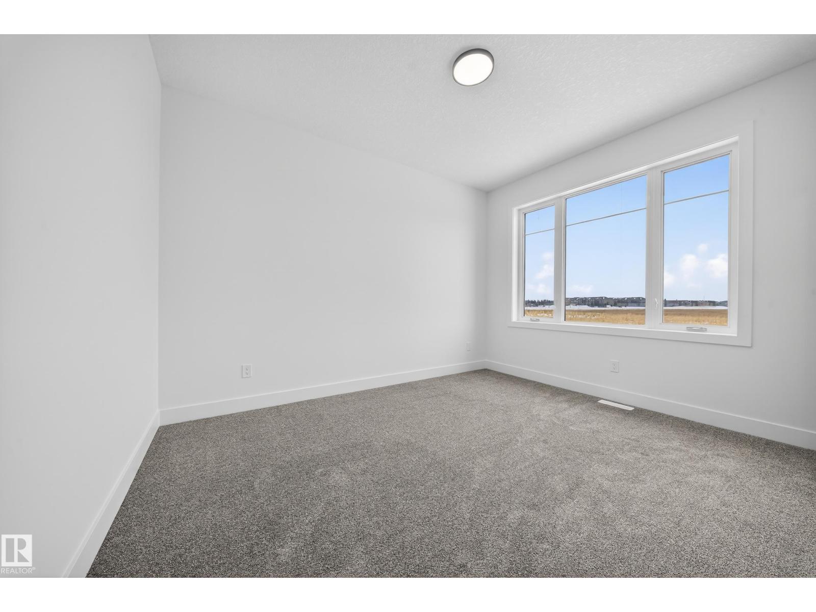 211 Crystal Creek Drive NW, Leduc