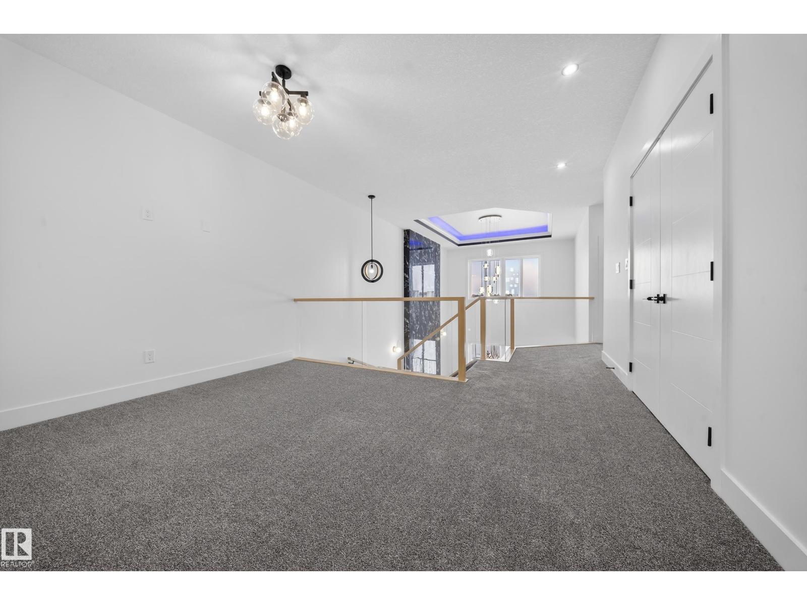 211 Crystal Creek Drive NW, Leduc