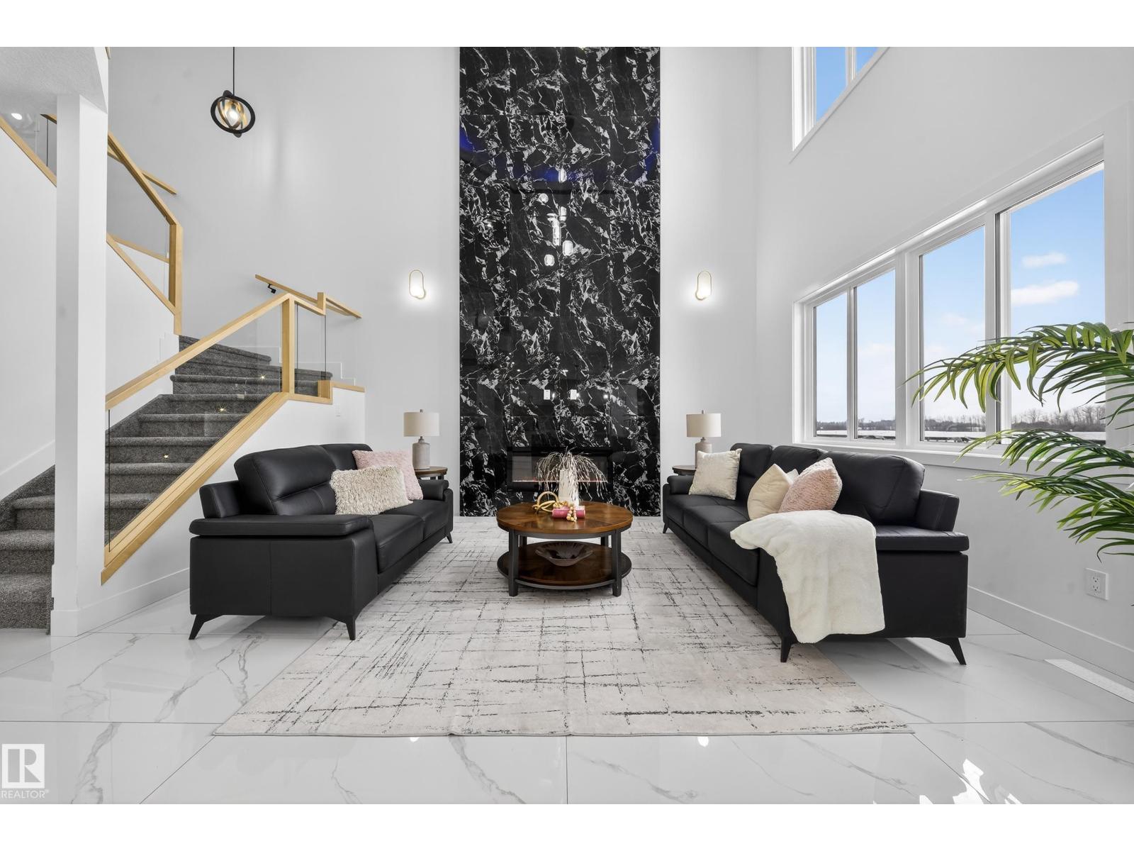 211 Crystal Creek Drive NW, Leduc