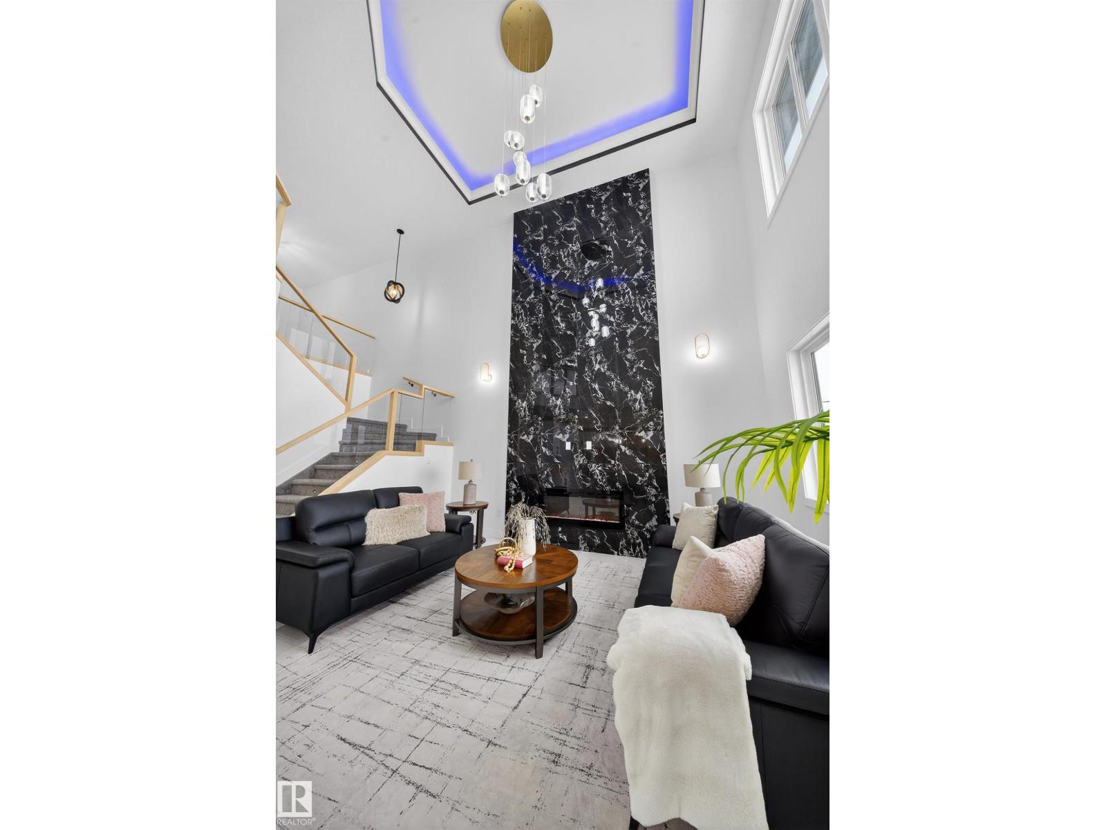 211 Crystal Creek Drive NW, Leduc