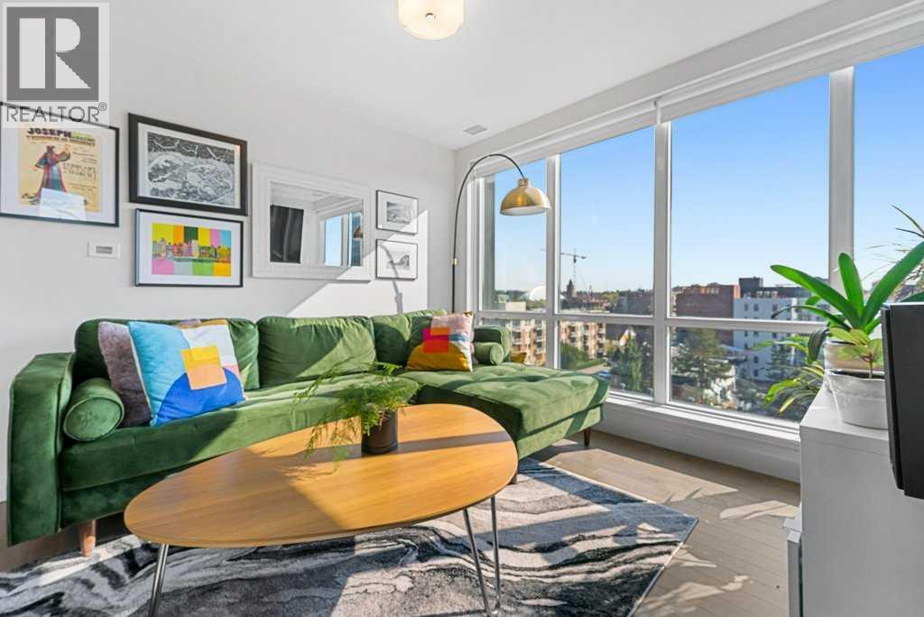 Single Family House for Sale in    Avenue SW Beltline Calgary 