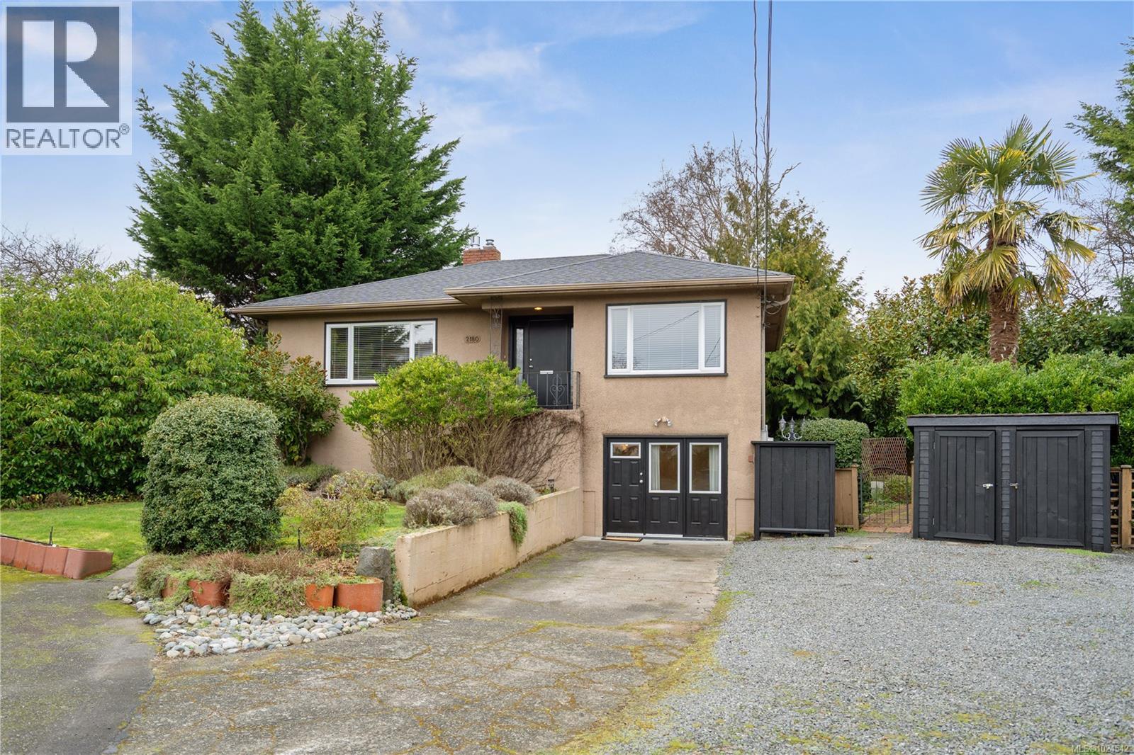  2180 Cranleigh Place, Oak Bay