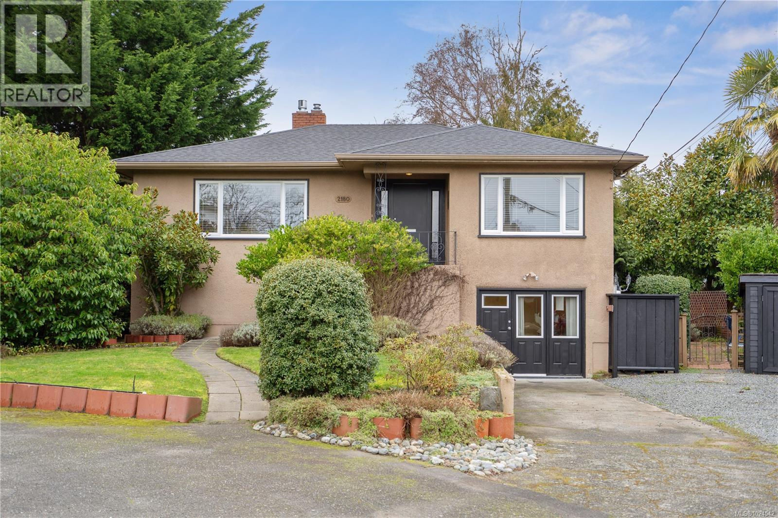  2180 Cranleigh Place, Oak Bay