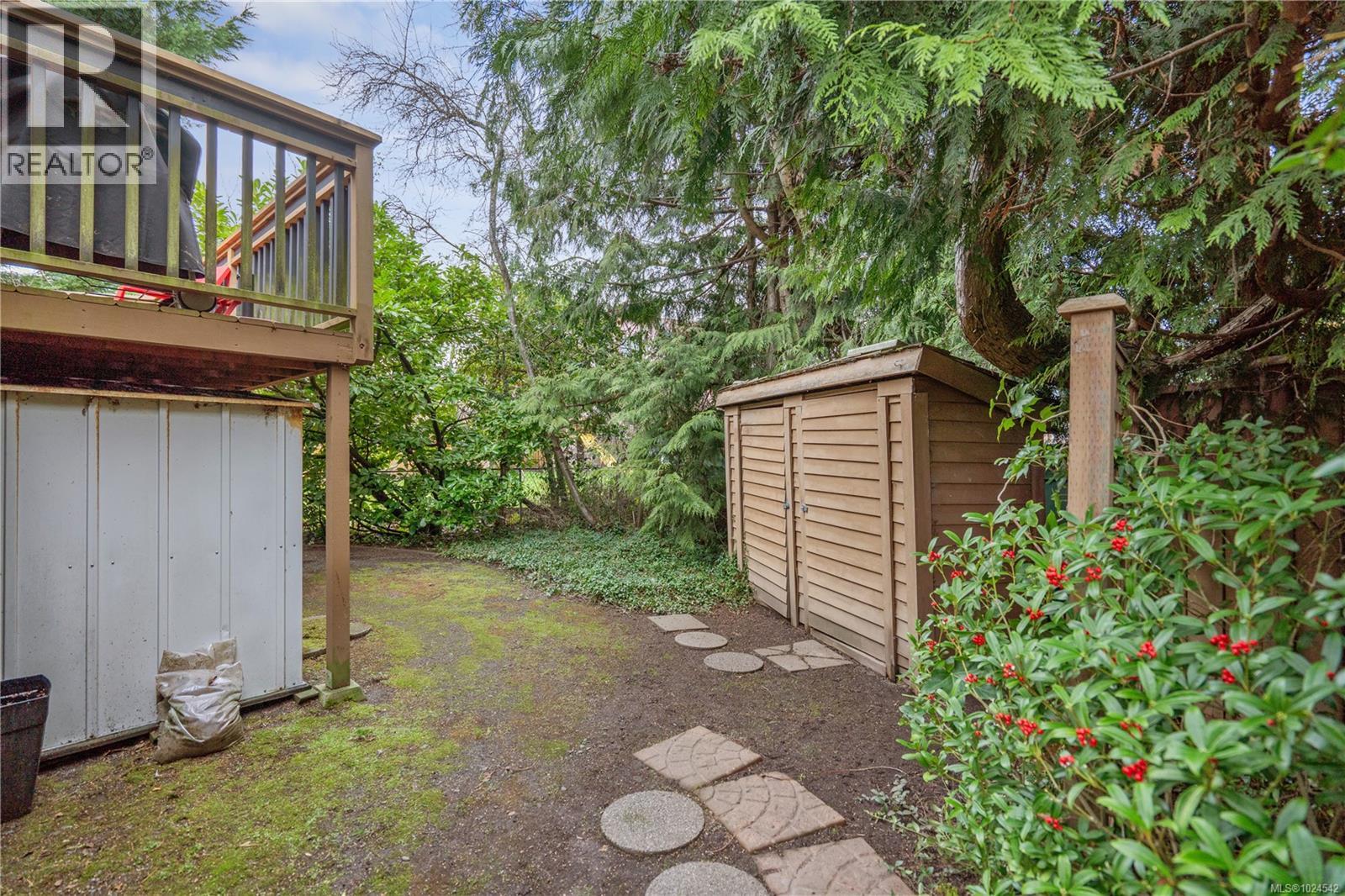  2180 Cranleigh Place, Oak Bay