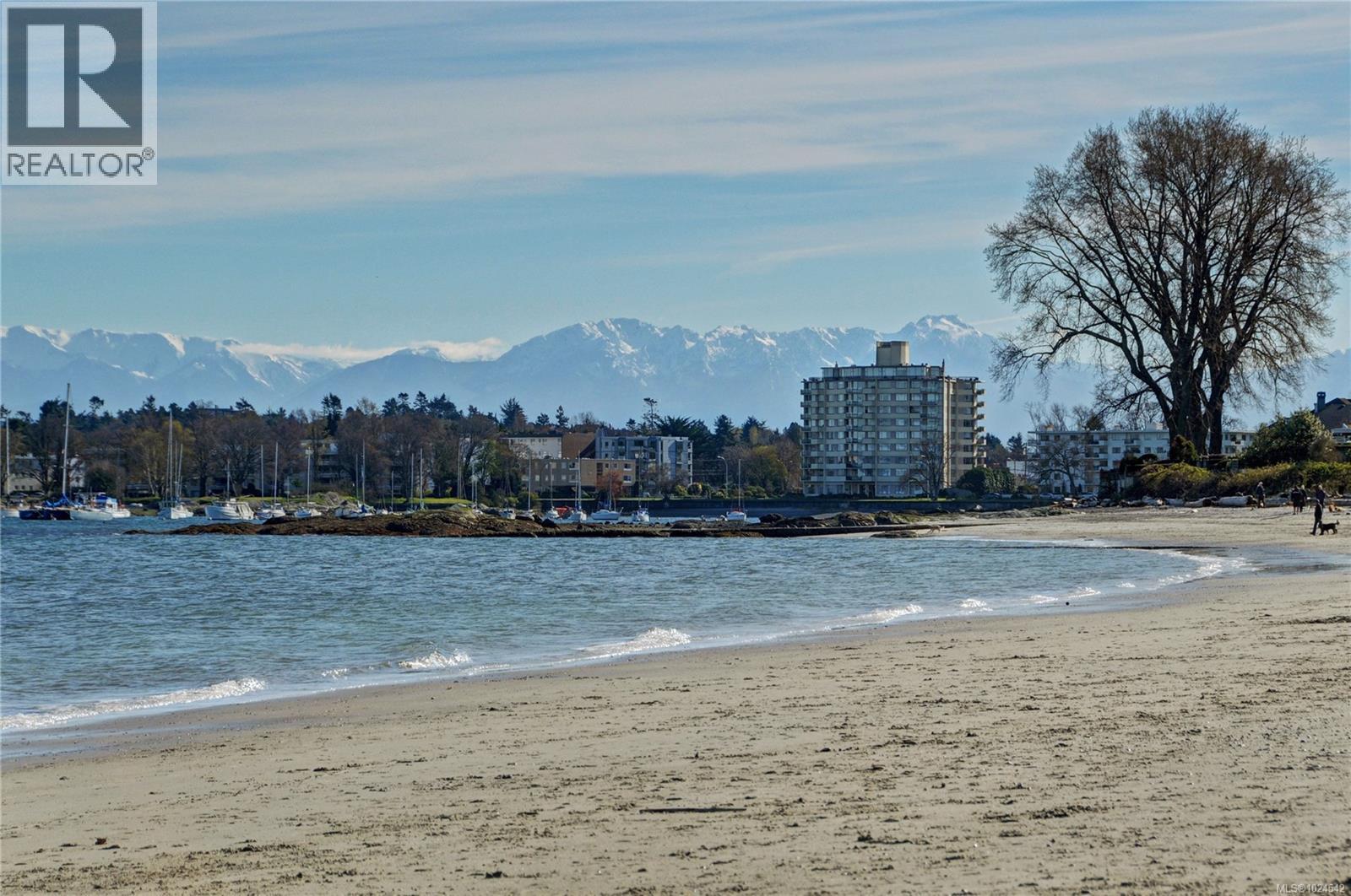  2180 Cranleigh Place, Oak Bay