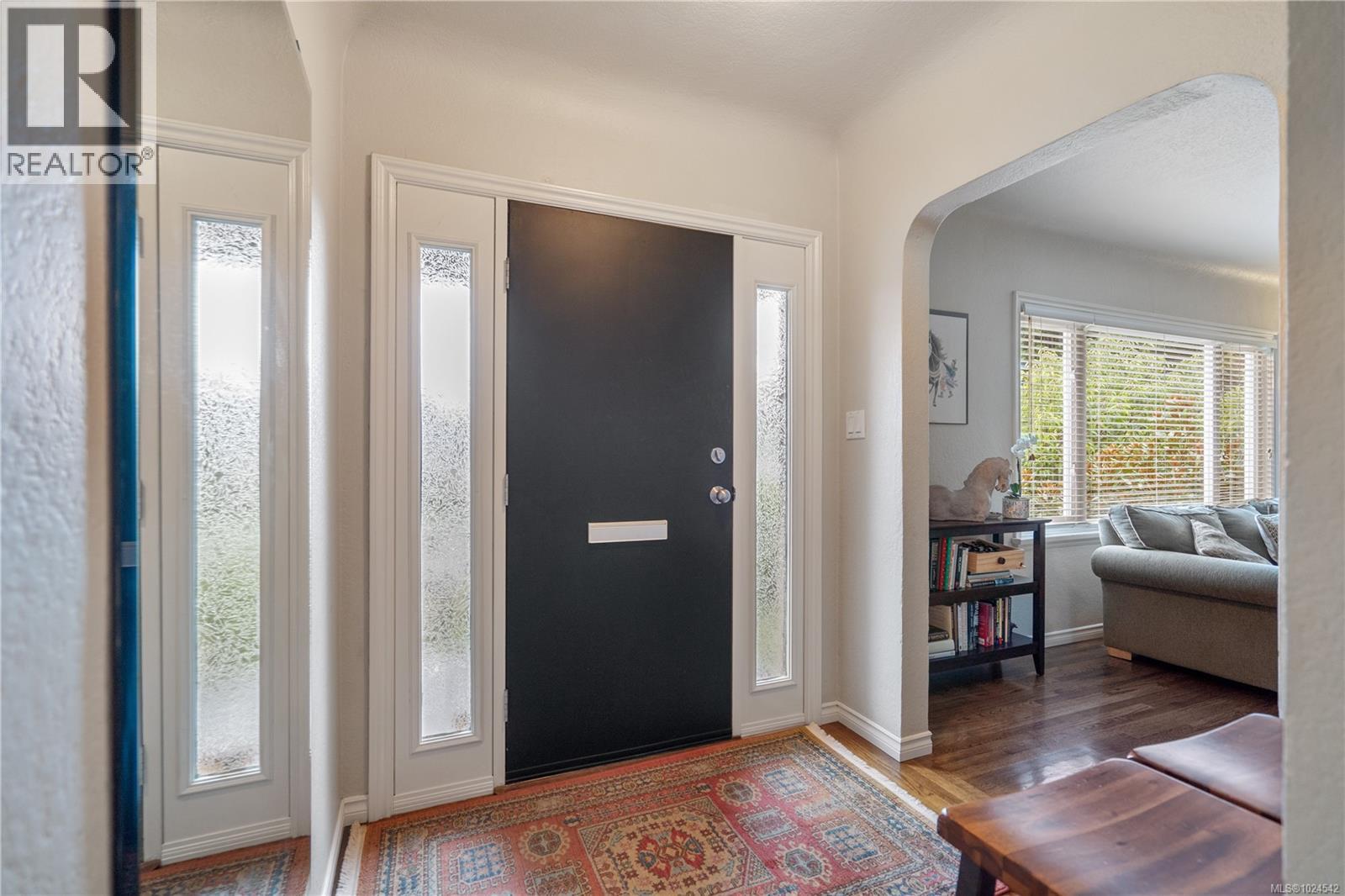  2180 Cranleigh Place, Oak Bay