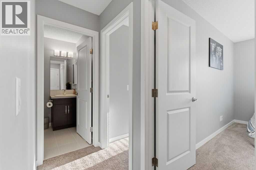 Single Family House for Sale in  Chaparral Valley Crescent SE Chaparral Calgary 