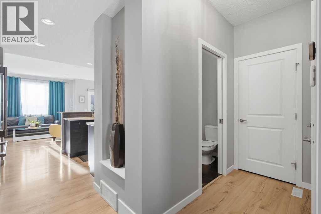 Single Family House for Sale in  Chaparral Valley Crescent SE Chaparral Calgary 