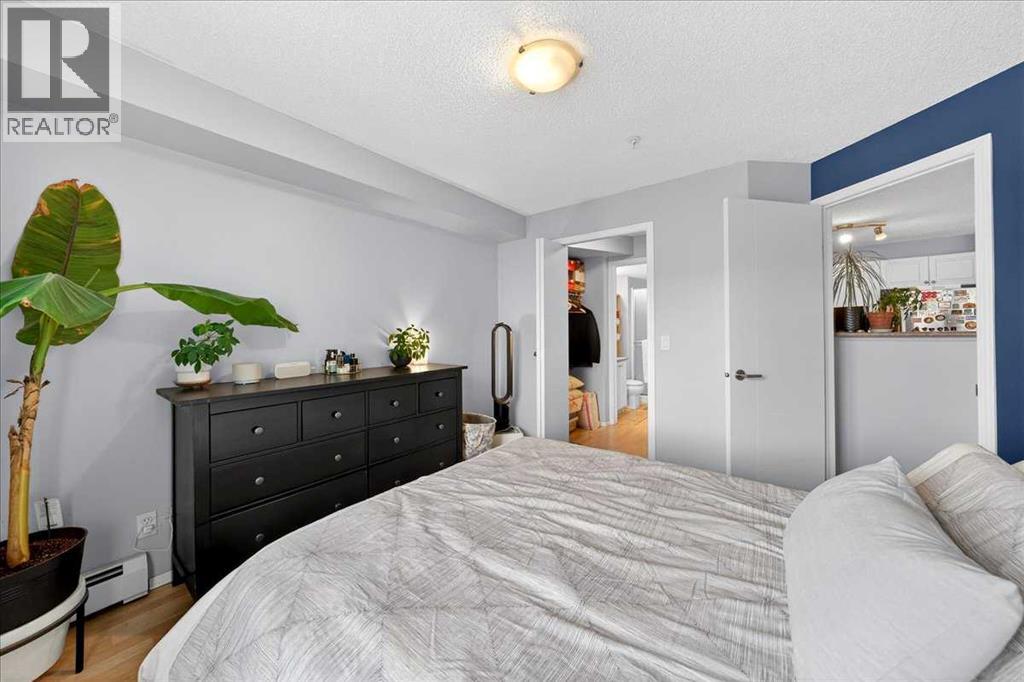 Single Family House for Sale in   Citadel Meadow Point NW Citadel Calgary 