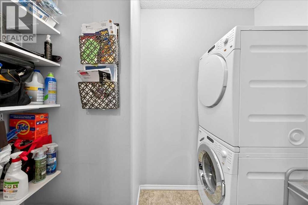 Single Family House for Sale in   Citadel Meadow Point NW Citadel Calgary 