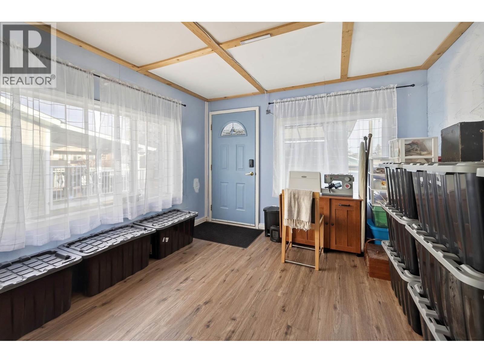 543 DESMOND STREET - 17