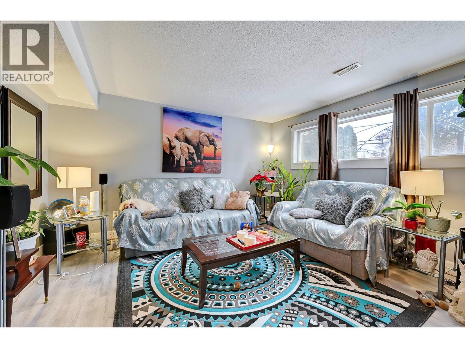 543 DESMOND STREET - 35