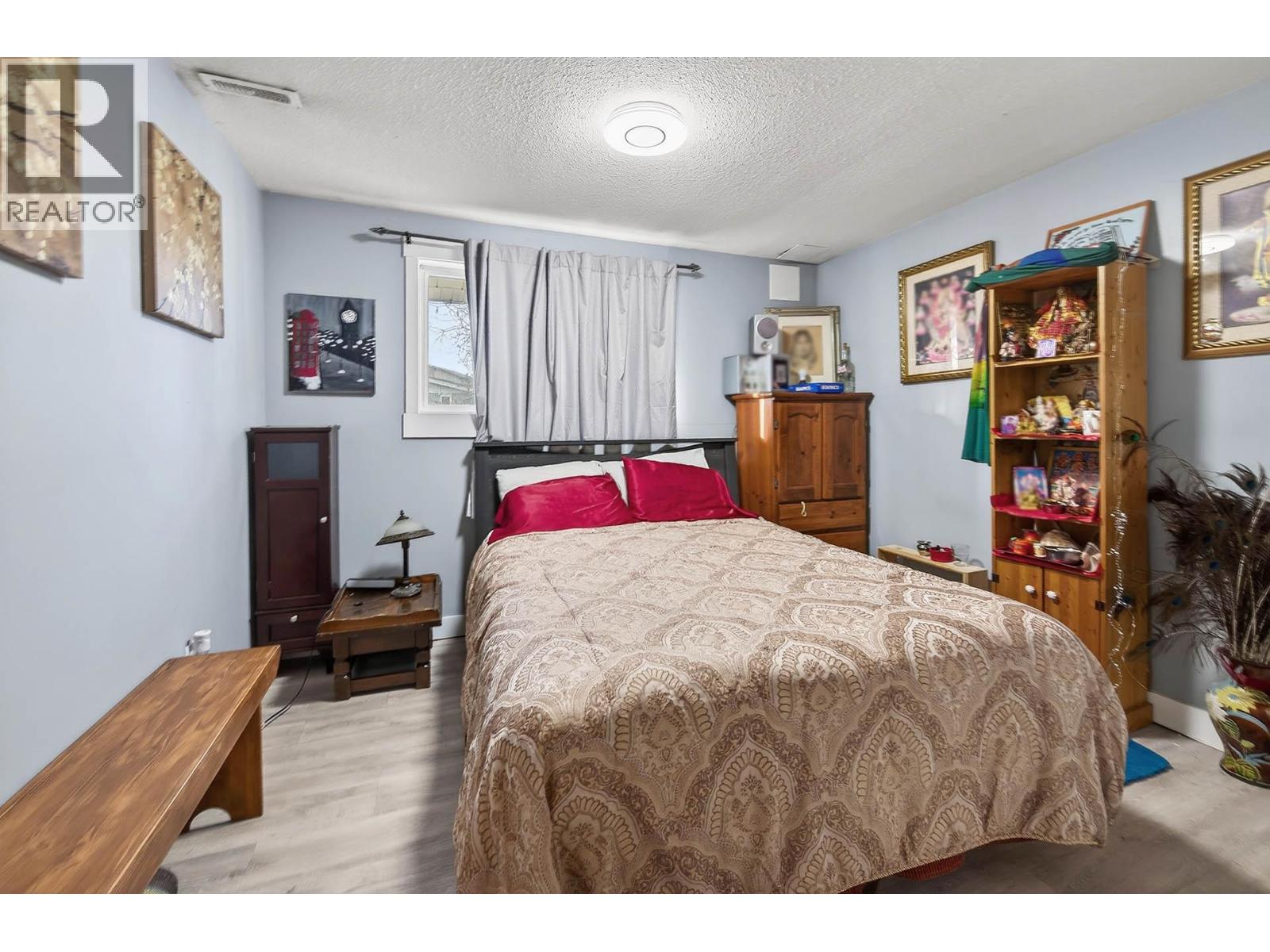 543 DESMOND STREET - 39