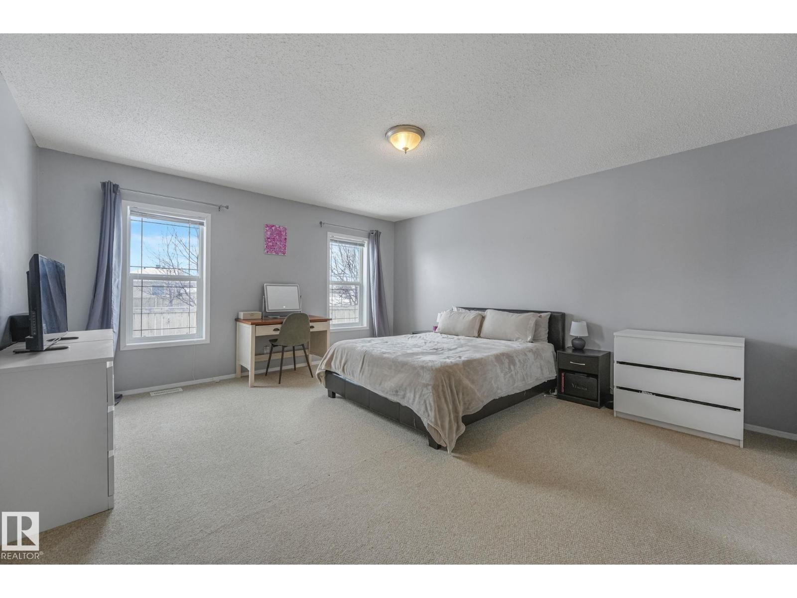 1080 ASPEN DR, Leduc