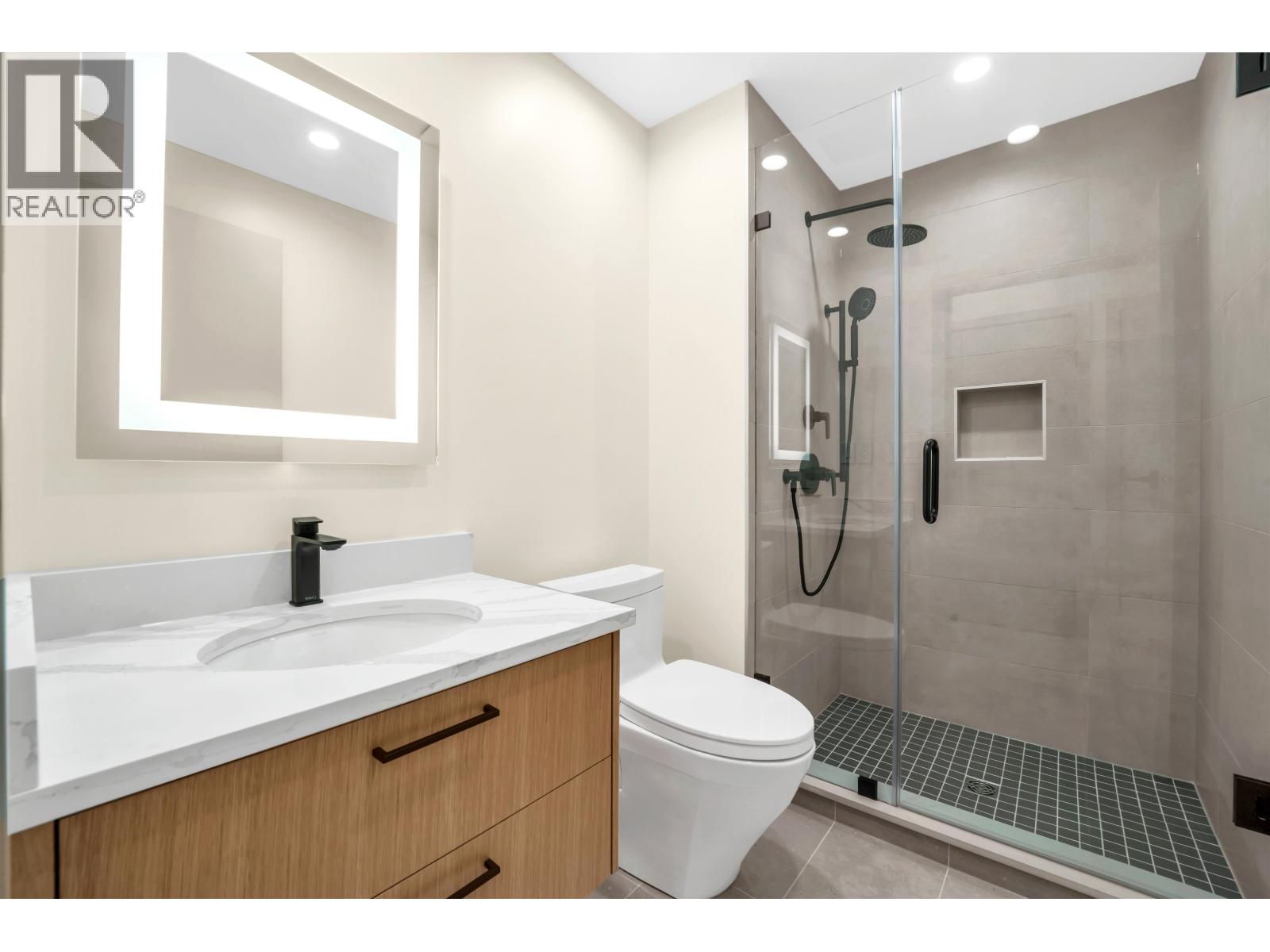 6018 CHANCELLOR MEWS, Vancouver