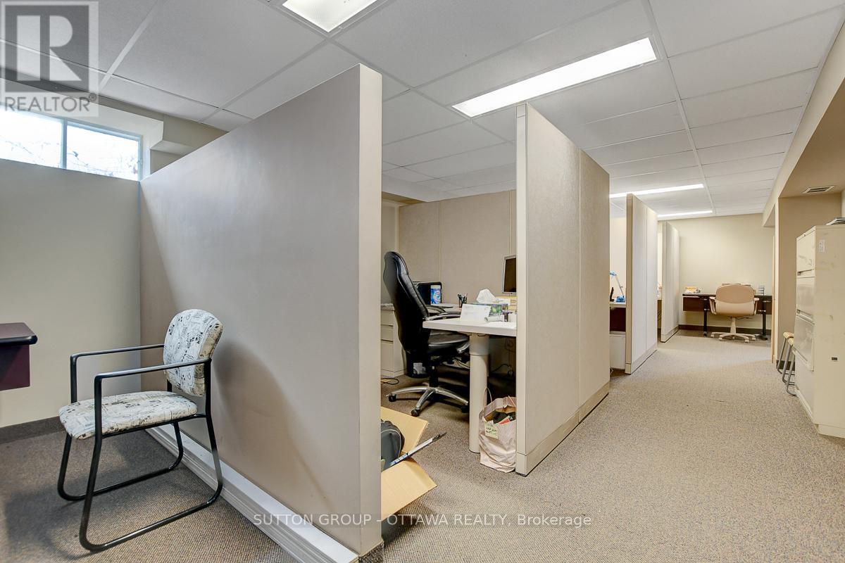 Office for Rent in Ottawa – 2991 CARP ROAD, Ottawa – MLS# X12741162 - Image 28