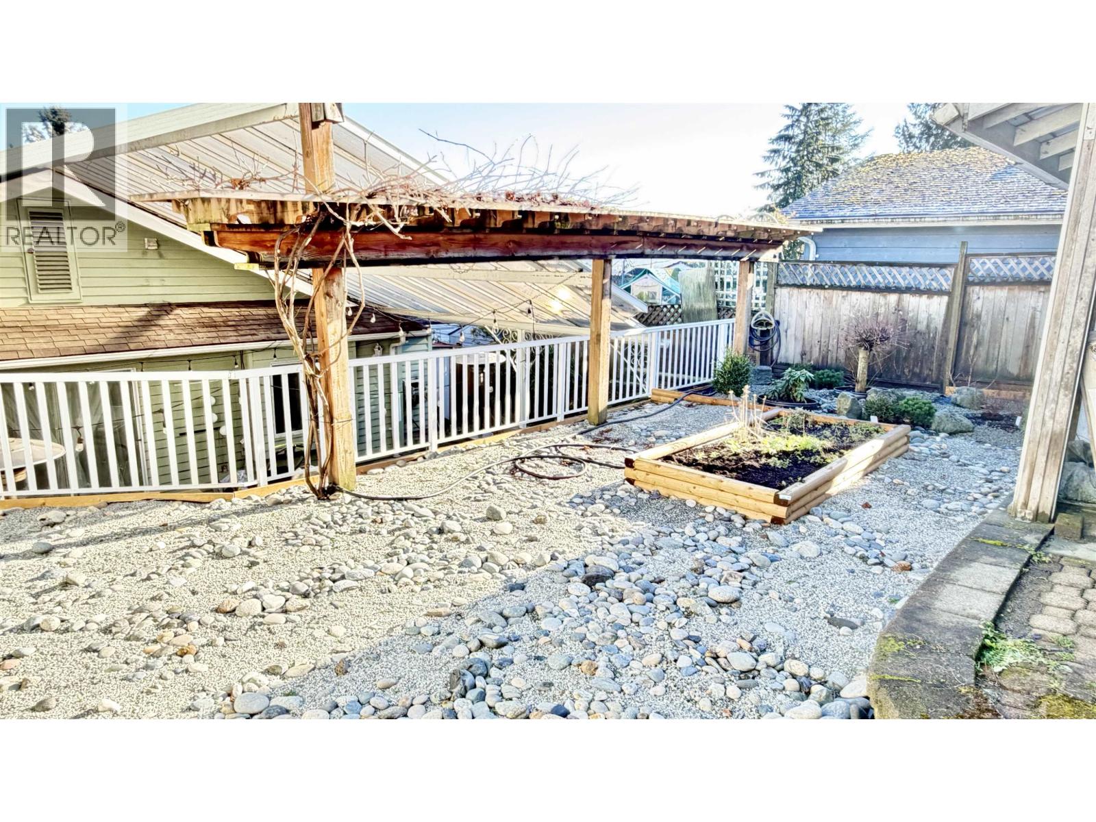 111 SAPPER STREET, New Westminster